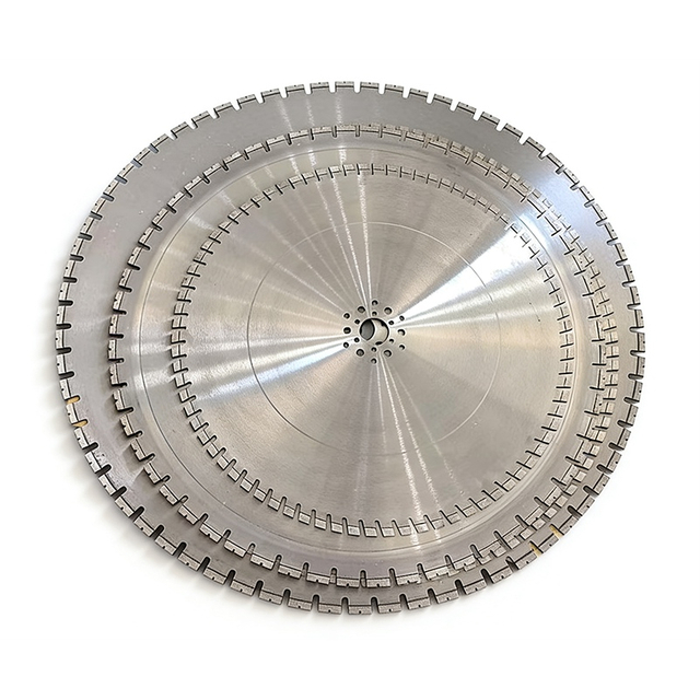 شفرات المنشار الماسي